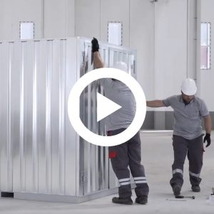 Container opbouw video in een loods demontabele containers
